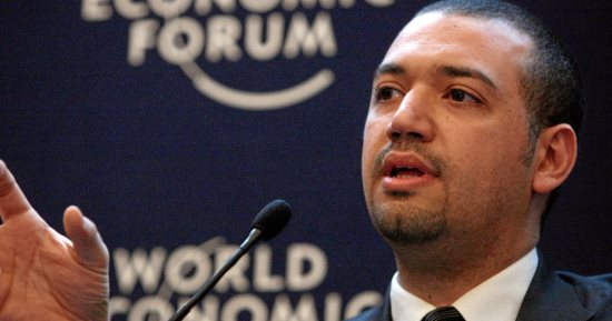 معز مسعود فى دافوس: القرآن يدعو للبحث عن الحقيقة ويرفض الانفصال عنها
