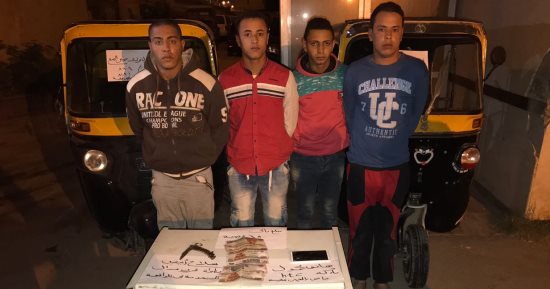 حبس 4 أشخاص 4 أيام بتهمة قتل سائق "توك توك" لسرقته فى المقطم