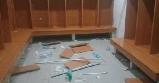 فريق جزائرى يحطم غرفة ملابسه بعد الخسارة فى الدورى