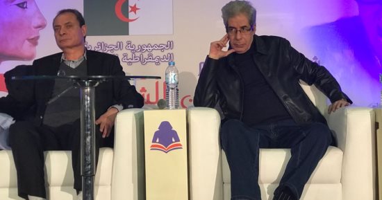 حسين حمودة: رواية "الأرض" لـ"الشروقاوى" تتشابك مع "زقاق المدق" لـ"محفوظ"
