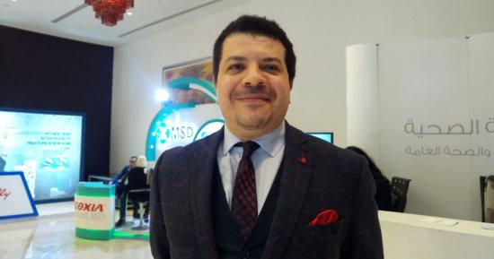 خبير: كسور العمود الفقرى وزحزحة الفقرات تسبب الإصابة بالشلل