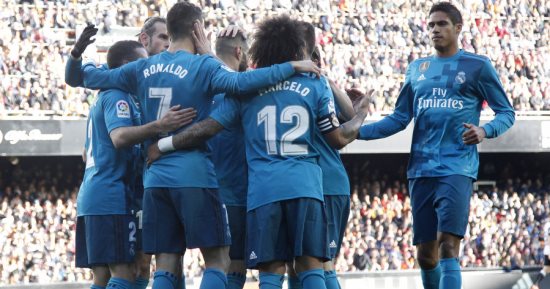 فيديو.. ريال مدريد ينجو من فخ فالنسيا برباعية فى الدورى الإسبانى