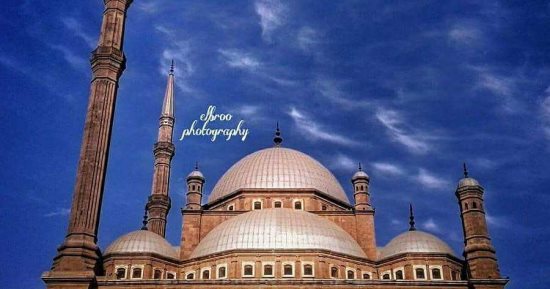 بكاميرا هاتفه.. أحمد يوثق جمال الطبيعة المصرية والعمارة الإسلامية