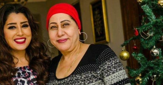 صورة.. شاهد الظهور الأول لوالدة وفاء وأيتن عامر