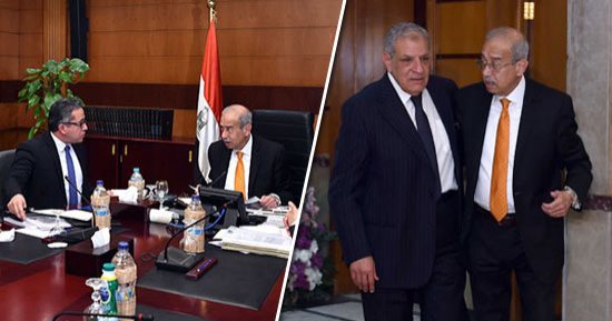 وزيران ورئيس حكومة سابق فى مكتب شريف إسماعيل.. إبراهيم محلب يهنئ رئيس الوزراء بعودته لعمله.. وزير النقل: تحريك أسعار تذاكر القطارات قريبا.. وخالد العنانى:زيادة رسوم المناطق الأثرية 25%‏ للسائحين بداية نوفمبر 