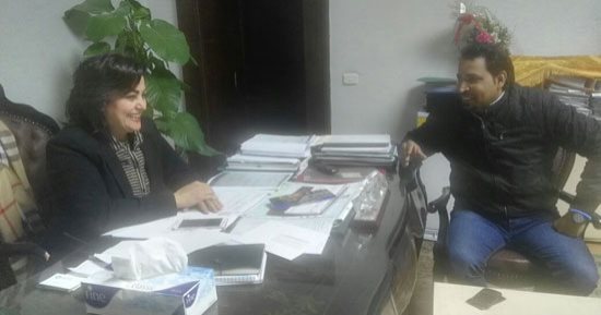 الحكومة تعتمد ضوابط النهوض بصناعة الدواجن..نائب وزير الزراعة: الرئيس أعطى الضوء الأخضر لحظر استيراد مصر "الأجزاء" لحماية 65 مليار جنيه استثمارات القطاع الإنتاجى.. و2.5 مليون منتج يعلنون تأييد السيسى لفترة ثانية