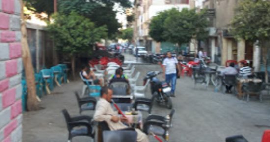سكرتير شعبة المقاهى بالإسكندرية: هناك صعوبة فى تطبيق بعض شروط الفتح 