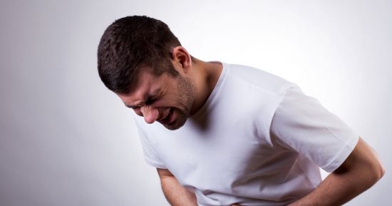 ابتعد عن هذه الأطعمة إذا كنت مصابا بجرثومة المعدة