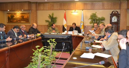 محافظ الغربية يطالب وكلاء الوزارات متابعة نسب تنفيذ المشروعات