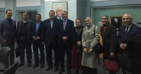 وزير الثقافة الجزائرى يزور إذاعة صوت العرب.. تعرف على التفاصيل