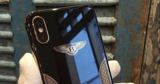 إطلاق نسخة Bentley من أيفون X مطلية بالذهب عيار 18