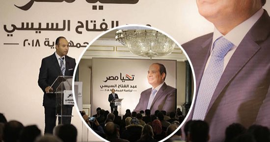 حملة السيسى تبدأ أول مؤتمراتها.. أبو شقة: جمعنا بين توكيلات المواطنين وتزكية النواب.. نفرق بين "الرئيس" والمرشح.. لا معتقلين في مصر ولسنا مسئولين عن عزوف السياسيين.. بدء الفعاليات والأنشطة عقب فتح باب الدعاية