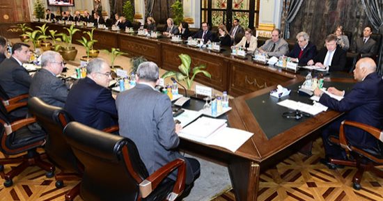 رئيس البرلمان يلتقى سفراء دول الاتحاد الأوروبى.. ونقاش حول التعاون التشريعى (صور)
