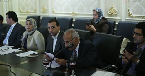 جابر طايع: "الرموز والكيانات الدينية خط أحمر وإهانتها أمر غير مقبول" (صور)