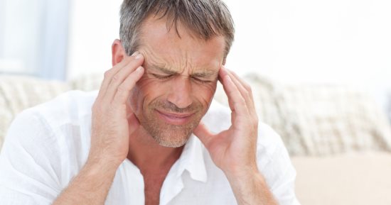 أعراض التهاب الأعصاب تشمل العجز الجنسى والشلل