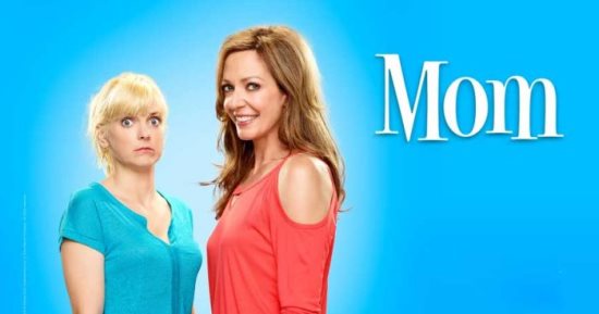 آنا فاريس تعود فى أحدث حلقات مسلسل الكوميديا العائلى Mom