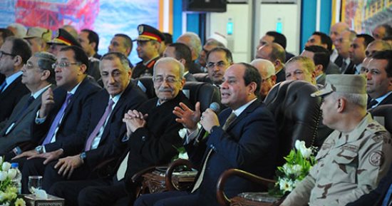 السيسي: "مش هانسيب قضية ريجينى إلا لما نجيب الجناة ونحاسبهم" (صور)