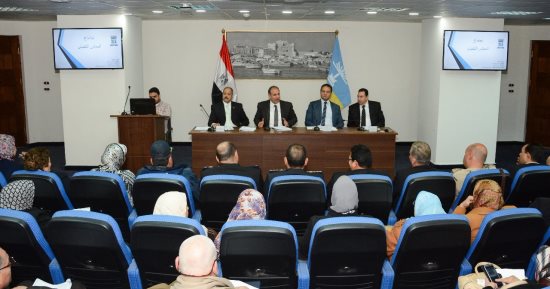 محافظ الإسكندرية: إنشاء 4 مشروعات لحماية الشواطيء بمليار جنيه