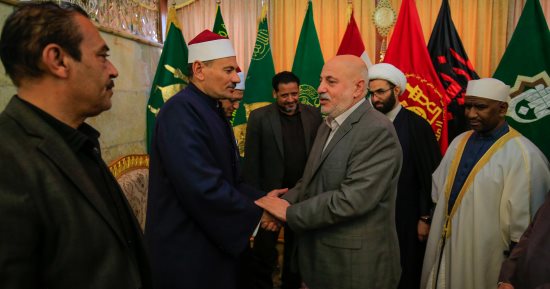 وسائل إعلام عراقية: وفد من علماء الأزهر  يزور مرقد على بن أبى طالب بالعراق