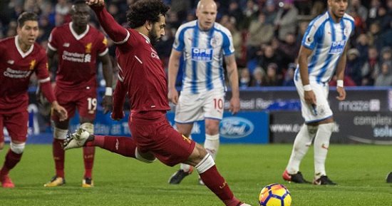 محمد صلاح يقلص الفارق مع هارى كين فى صدارة هدافى البريميرليج