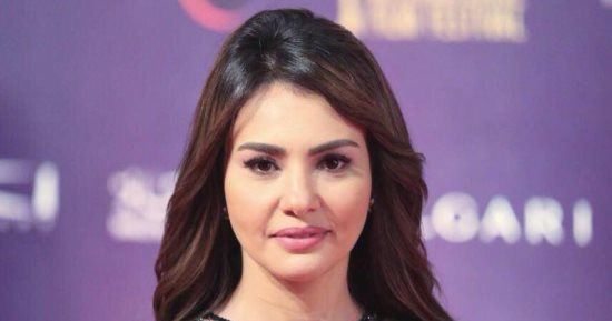 دينا فؤاد تصور "قرمط بيتمرمط" و"ساعة صفا" معًا