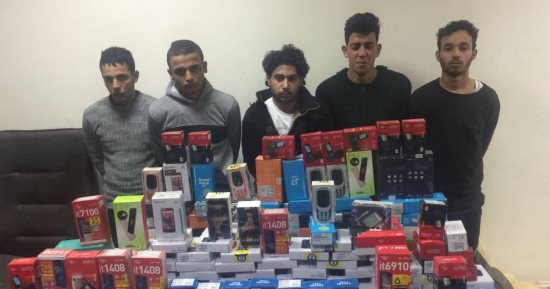 ضبط 5 اعتدوا على مندوب مبيعات واستولوا على سيارته و192 موبايل بالغربية