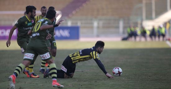 الشوط الأول.. الأسيوطى يتقدم على النصر 2 / 1.. فيديو