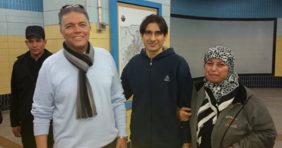 بالصور .. قارئ يرصد زيارة مفاجئة لوزير النقل فى محطات المترو