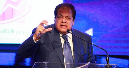 42 دولة تختار محمد أبو العينين للفوز بجائزة نوبل المتوسط الحاصل عليها نجيب محفوظ 