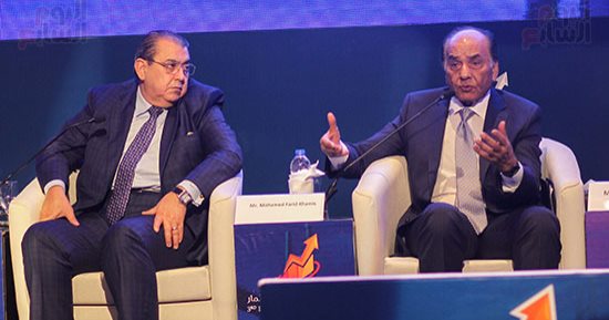 الغرف التجارية: مشاركة 800 رجل أعمال من 51 دولة بملتقى الاستثمار المقام بمصر (صور)