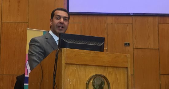 صور.. محافظ أسيوط: الدولة تحرص على التوسع فى إنشاء مستشفيات بالصعيد 