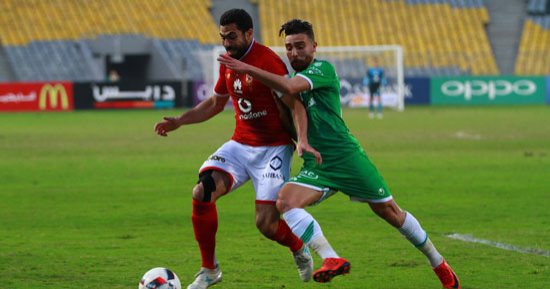 30 دقيقة.. الأهلي يضغط والاتحاد يُحافظ على التعادل السلبى