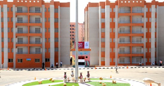 الإسكان: غدا بدء نقل باقى سكان الـ129 عمارة غير الآمنة بالقطامية للأسمرات
