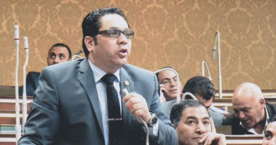 النائب محمود عطية يتقدم ببيان عاجل حول انفجار مواسير مياه الشرب بشبرا الخيمة