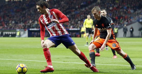 فيديو.. أتليتكو مدريد يهزم فالنسيا ويقلص الفارق مع برشلونة إلى 9 نقاط