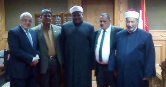 وكيل اللجنة الدينية بالبرلمان يزور مشيخة الأزهر ويلتقى عباس شومان