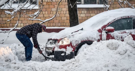 فرنسا ترفع درجة التأهب فى 22 إقليما لمواجهة الثلوج وبرودة الطقس
