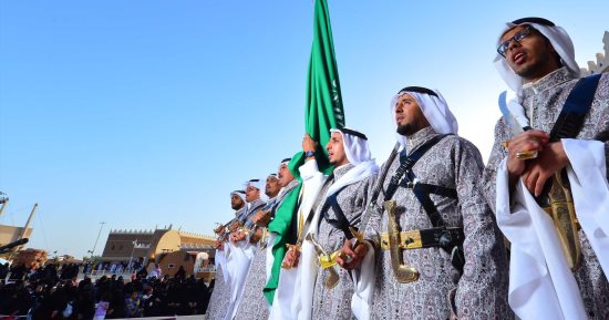 خادم الحرمين الشريفين يرعى افتتاح مهرجان الجنادرية الـ33 نهاية العام الحالى