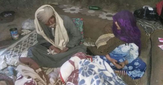 صور.. مأساة "عم ناجح" مع الفشل الكلوى المزمن وعلاج يكلفه 900 جنيه أسبوعيا