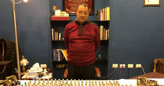 القبض على تاجر أسلحة بحوزته بندقية وفرد خرطوش و250 طلقة فى المطرية