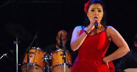 غدا.. الفنانة العالمية منى بوركهارد تقدم حفلا فى مكتبة الإسكندرية