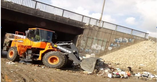 حملات نظافة موسعة بمطالع ومنازل الكبارى بالجيزة