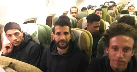 صور.. بعثة المقاصة تطير إلى السنغال.. وسليمان: إمكانيات لاعبينا أفضل من جينيريشن