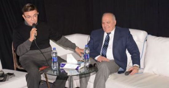 صور.. سمير صبرى يحكى ذكرياته مع الراحلة شادية فى معرض الكتاب