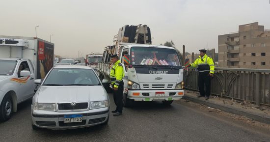 ضبط 32 سائقا يتعاطون المواد المخدرة أثناء القيادة بالطرق السريعة