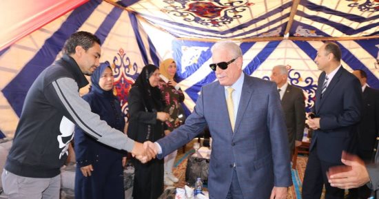 صور.. محافظ جنوب سيناء يشهد تكريم أسر شهداء الشرطة