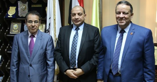 بروتوكول تعاون بين جامعتى بنى سويف والمنيا فى التعليم الإلكترونى المدمج