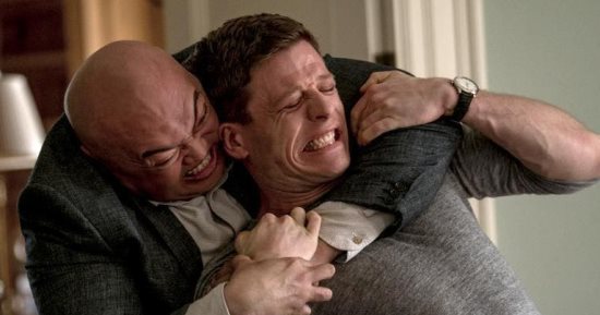 أليكس يحاول تجنب ماضى عائلته الإجرامى فى مسلسل الإثارة والجريمة McMafia