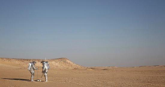 مخرج Apollo 13: استعمار البشر للمريخ مجرد خطوة للعثور على بديل للأرض