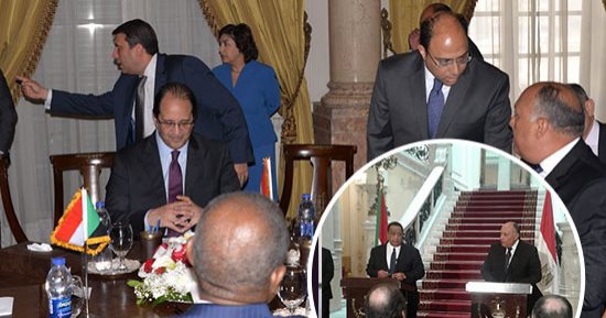 جراح "أبناء النيل" تلتئم على أرض الكنانة.. مصر والسودان: علاقاتنا خط أحمر وتنسيق مفتوح بملف المياه.. اتفاق على عقد اللجنتين العسكرية الأمنيتين قريبا.. الغندور: لا نية لإقامة قاعدة عسكرية تركية على أراضينا.. صور